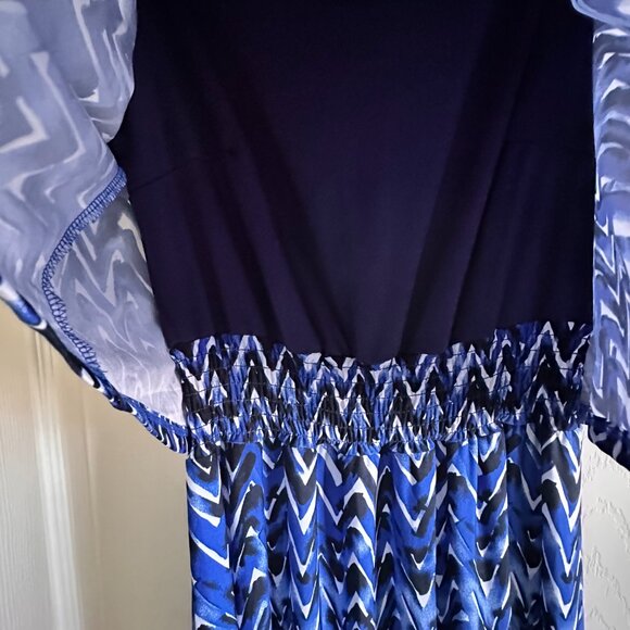 D-4 Robert Louis Navy, Blue, and White Maxi Dress Sz M - Picture 3 of 6